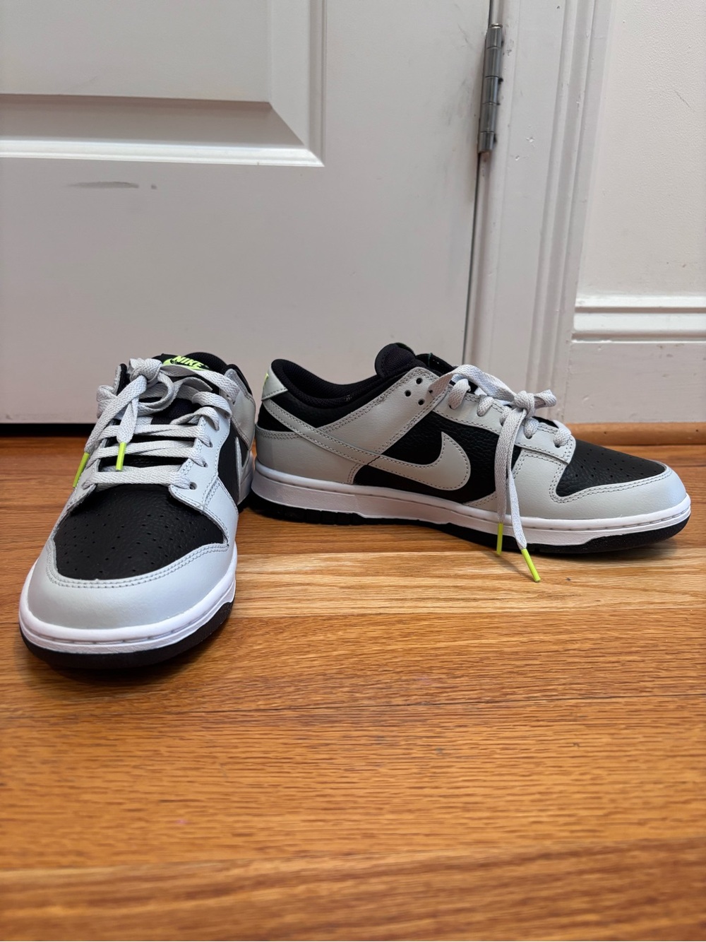 NWT Nike Dunk Men’s Black, Grey & Neon Green Skate Sneakers